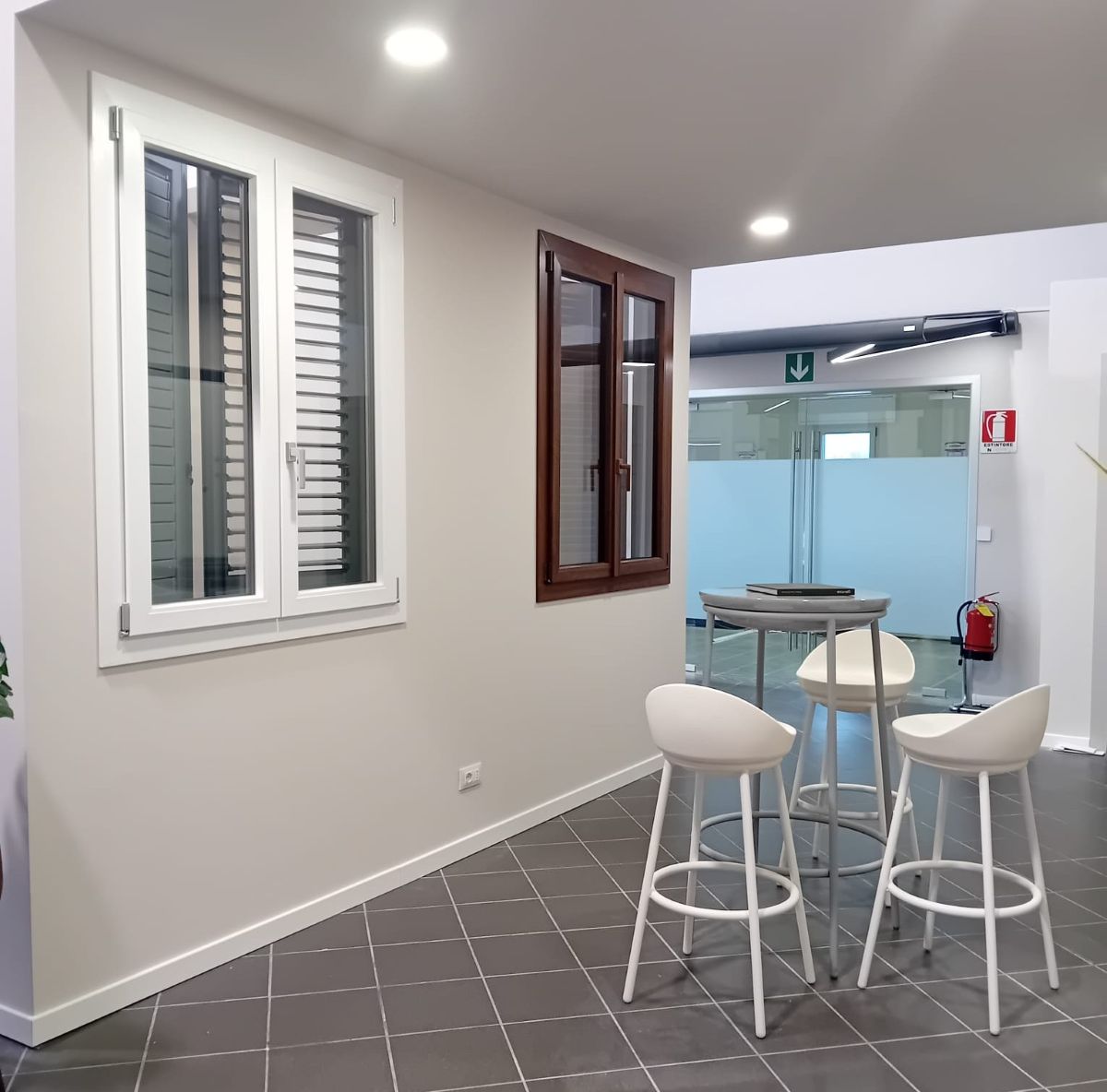 showroom_Aluit_serramenti_Pavia_Milano_1